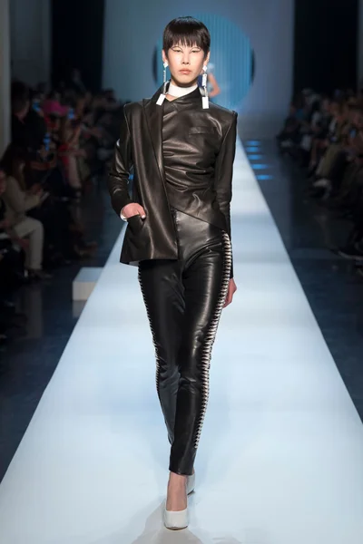 Look 6